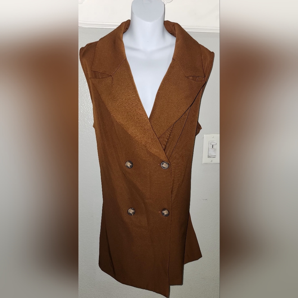 Shein Curve Women's Brown Vest - Picture 2 of 5
